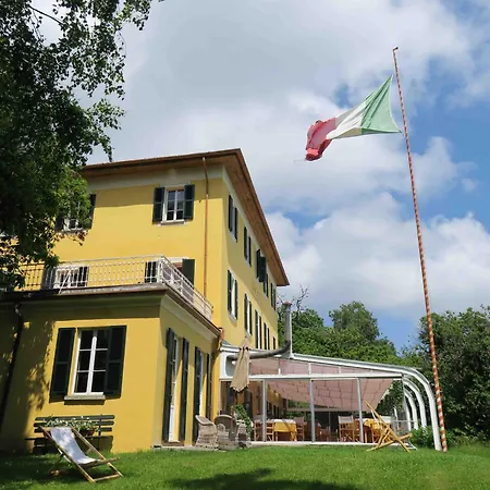 Simplicitas Hotel 2*