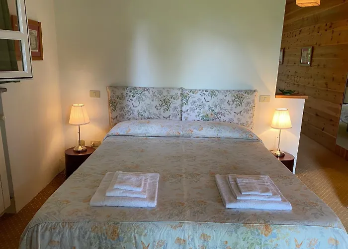 Simplicitas Hotel 2*