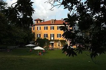 Отель Simplicitas 2*